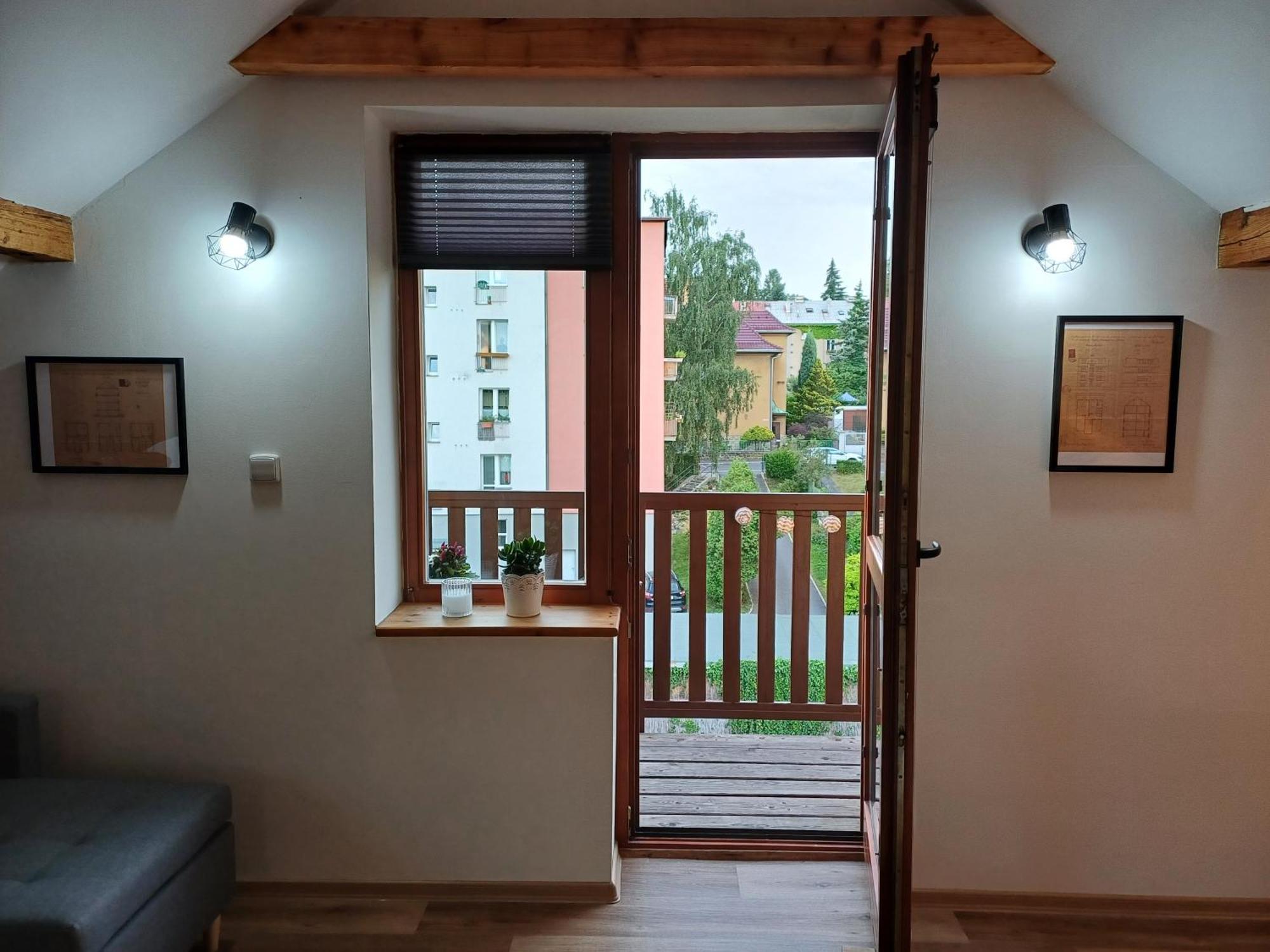 Loft Apartment Karlsbad Eksteriør billede